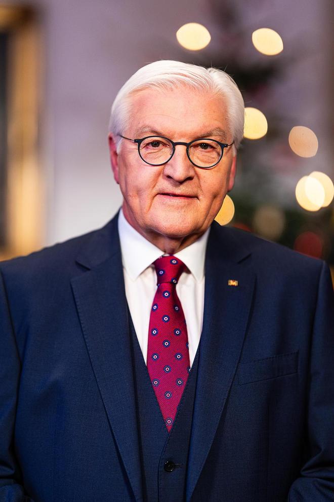 格陵兰岛普通百姓：囤粮、存钱，努力保持冷静，本以为美国是盟友，不料竟成其猎物