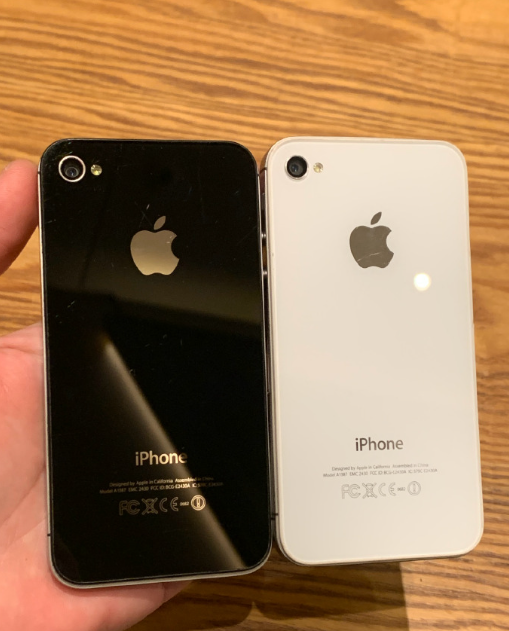 突然卖爆!14年前的旧iPhone,仅55元一台,近30天订单量破十万,网友:可以玩游戏,拍“复古照” 突然卖爆!14年前的旧iPhone,仅55元一台,近30天订单量破十万,网友:可以玩游戏,拍“复古照”