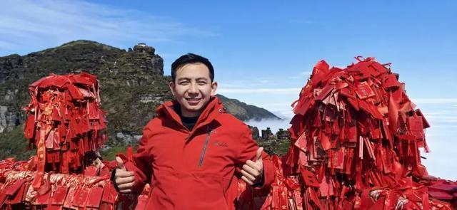 1年卖爆3个亿，四川小伙踩中3000亿市场风口，“行业远没有到顶”