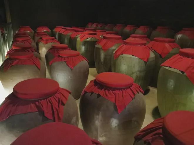 净利润预减超50%,中高端失守、省外受阻的口子窖如何穿越寒冬 净利润预减超50%,中高端失守、省外受阻的口子窖如何穿越寒冬