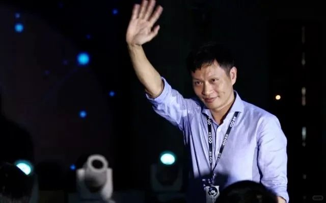 迅雷起诉前CEO：卷2亿带情妇跑了