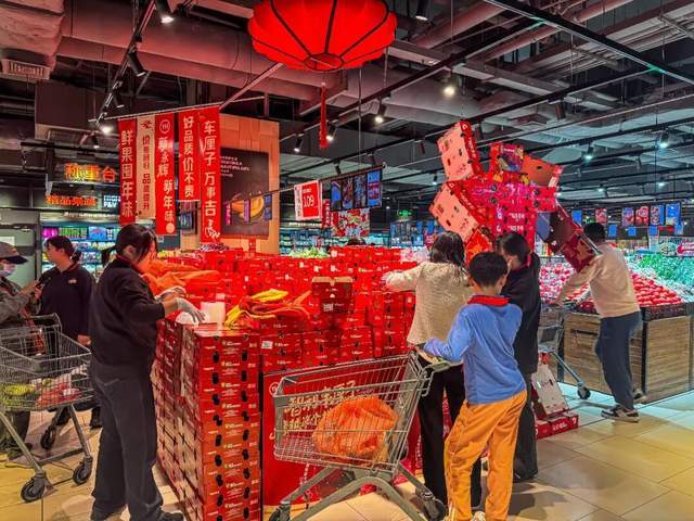 永辉超市发布2026新年礼盒矩阵:以“新品质”定义春节心意消费 永辉超市发布2026新年礼盒矩阵:以“新品质”定义春节心意消费